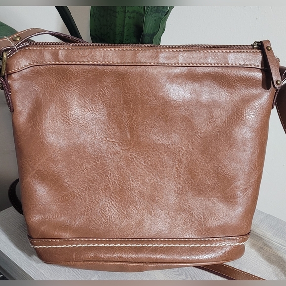 B.O.C. Born Concepts Womens Ambern Faux Leather Crossbody Handbag - Picture 3 of 13